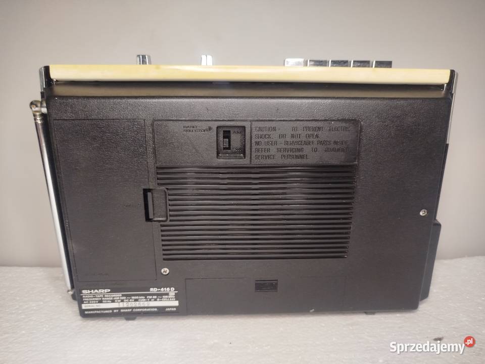 Zabytkowy Radiomagnetofon SHARP RD416D lata 70