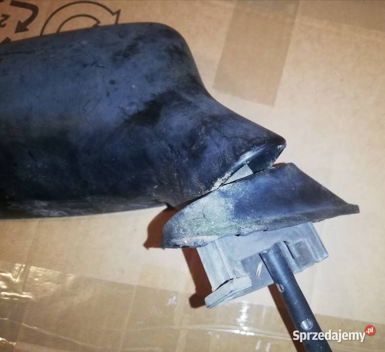 Lusterko zewnętrzne prawe manualne Audi 80 90 b3