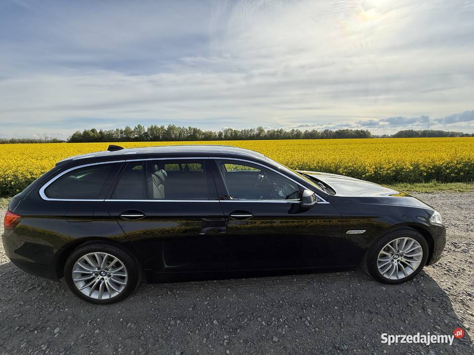 BMW 5 F11 touring Luxury Line 30d 258 xDrive relingi dachowe Gdańsk sprzedam