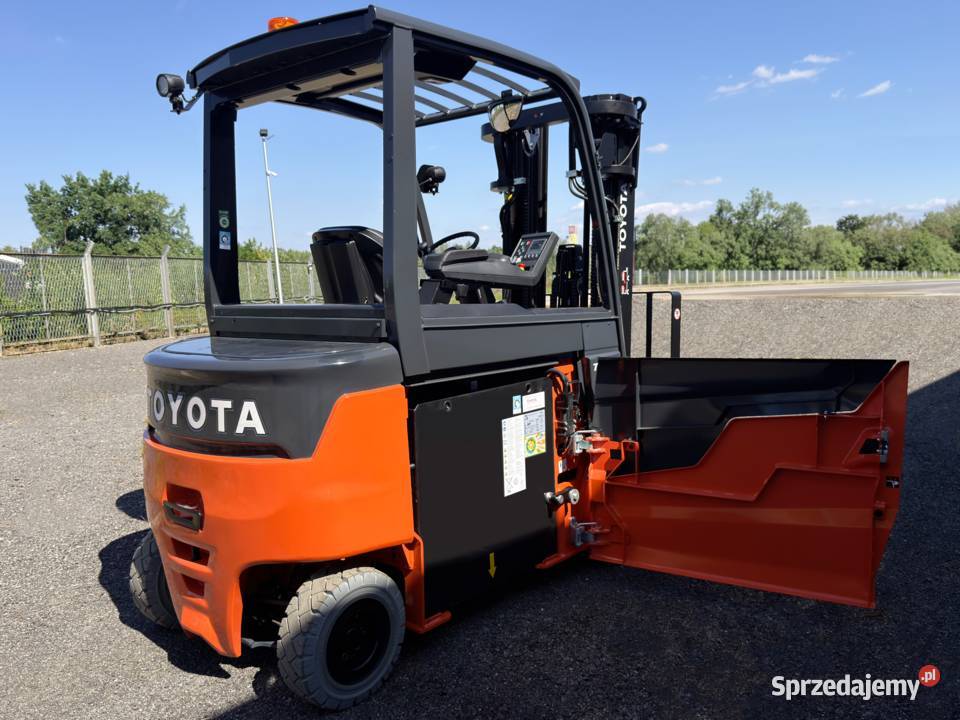 Elektryczny wózek widłowy Toyota Traigo 80 elektryczny Wózki widłowe Katowice