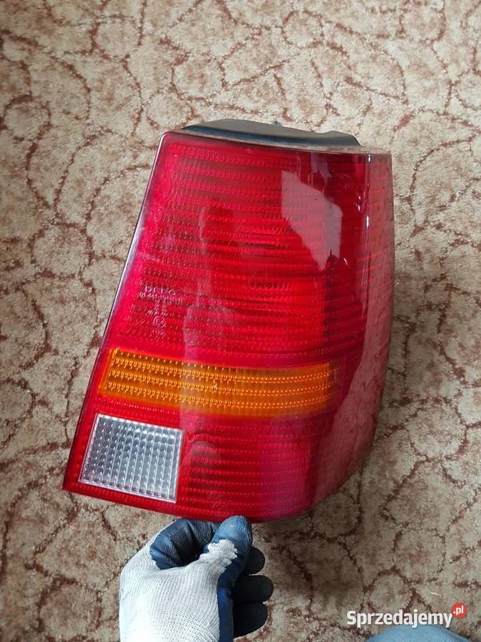 Lampa tylna golf 4 IV kombi Bochnia