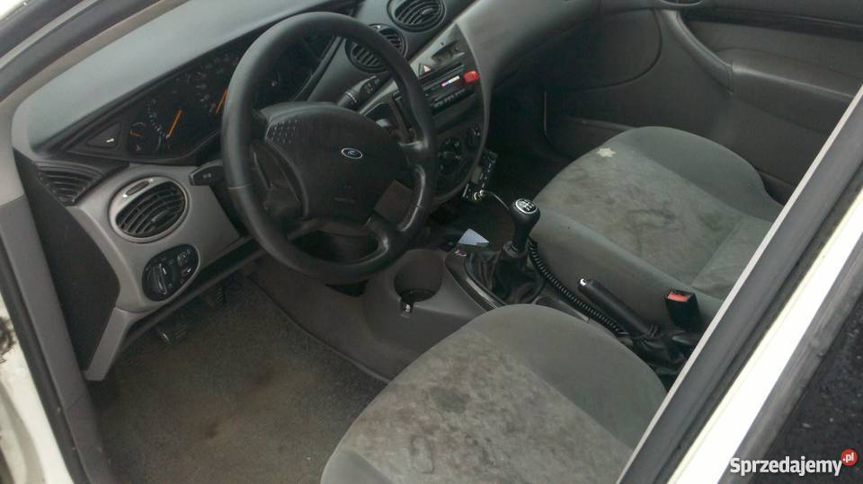 Ford Focus mk1 kombi sekwencja biały Rozpętek