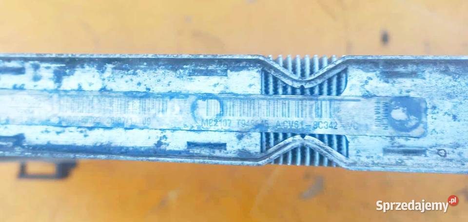 FORD KUGA FOKUS C MK3 CHŁODNICA WODY CV618005FA Radom sprzedam