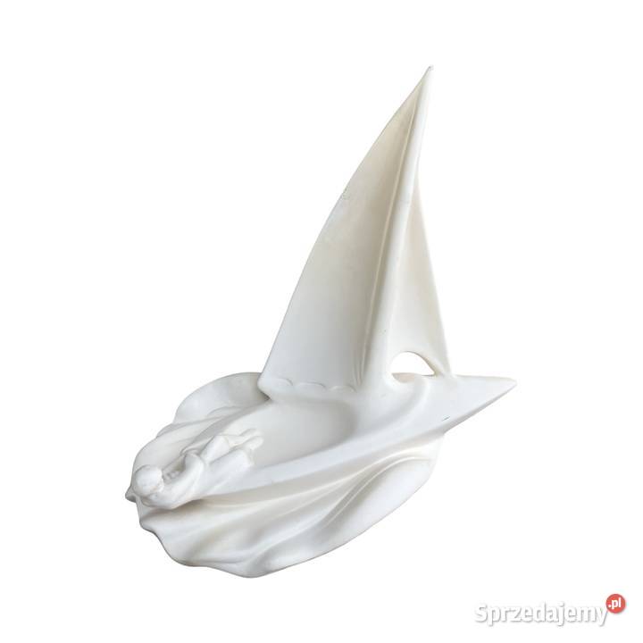 Figura Żeglarz na łódce Jihokera Bechyn mazowieckie Warszawa