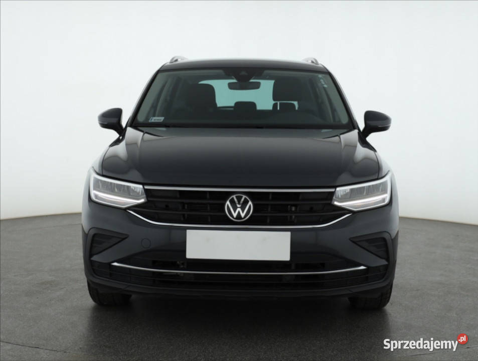 VW Tiguan 15 TSI nawigacja
