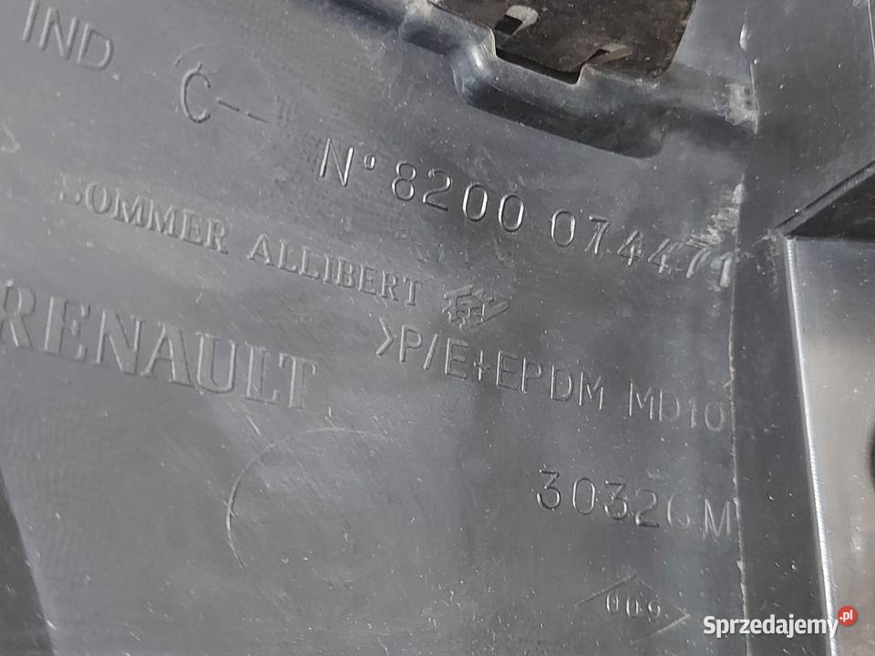 RENAULT CLIO II 02r HB zderzak przód 8200074471 Kielce