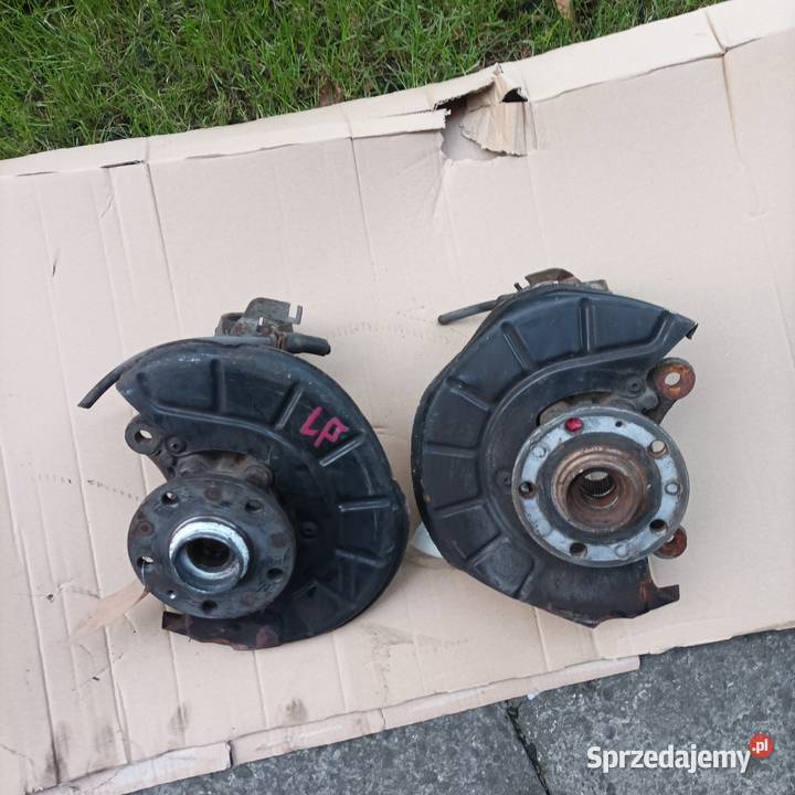 VW Touran 1 zwrotnica piasta lewa prawa śląskie