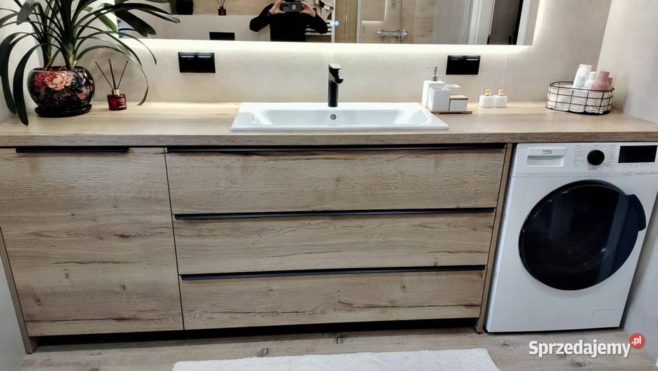 Meble łazienkowe na wymiar Pabianice