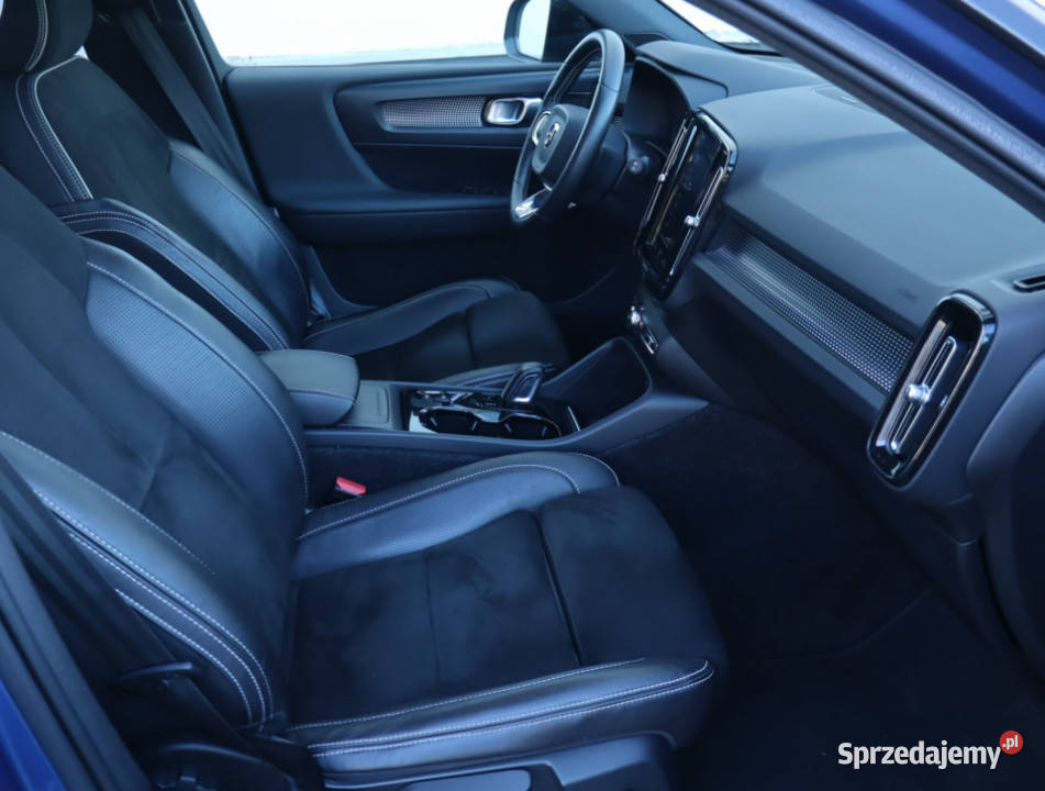 Volvo XC40 D4 AWD 91294km Łódź