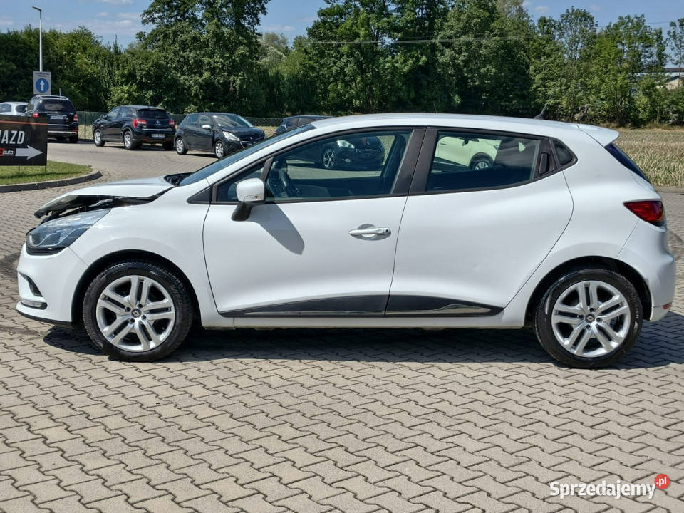 Renault Clio lifcie 15 dci 90 ledy tablet
