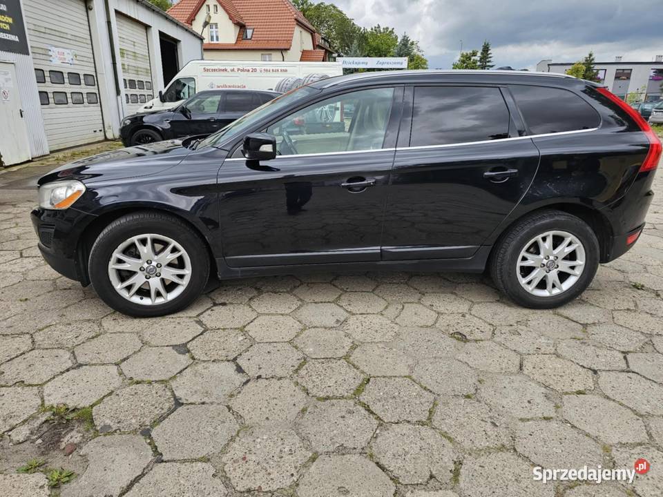 Sprzedam Volvo XC 60 pojemność 24D5 produkcji