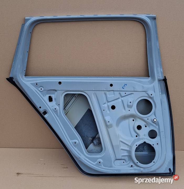 SKODA OCTAVIA III 3 KOMBI DRZWI LEWY TYŁ LEWE Bieleń sprzedam