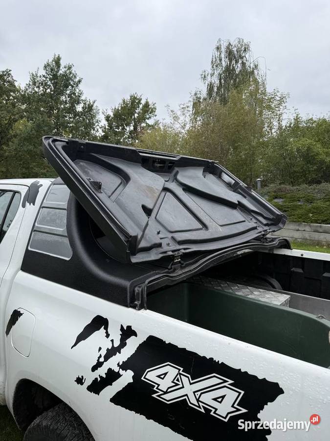Zabudowa Toyota Hilux 2020 r mazowieckie Chotomów