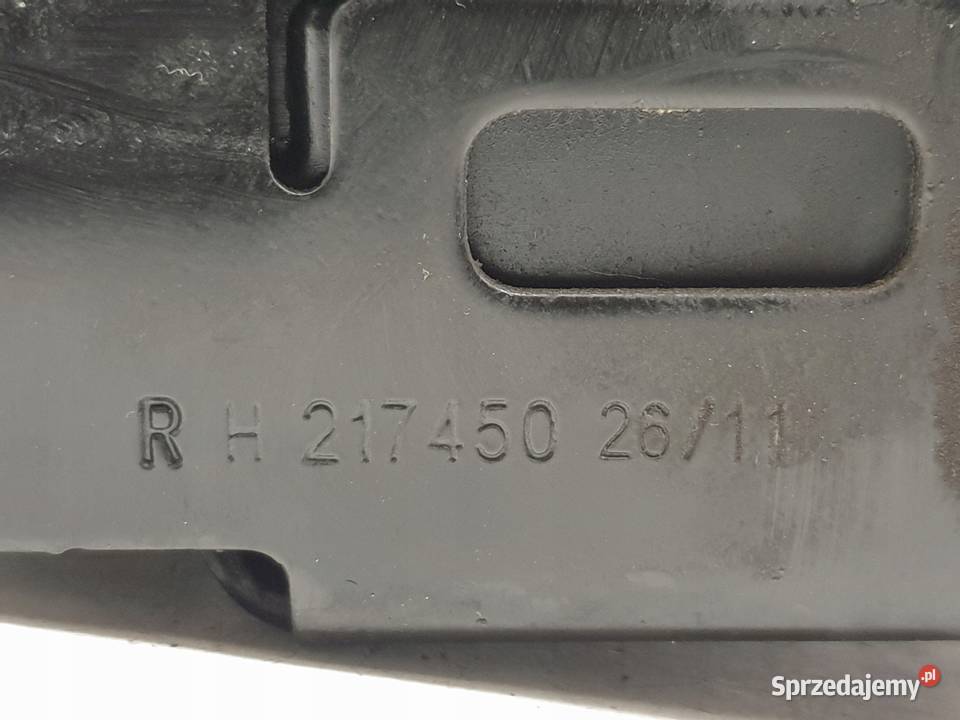 Skoda Rapid ZAMEK DRZWI prawy tył PASAŻERA Europ Rudka