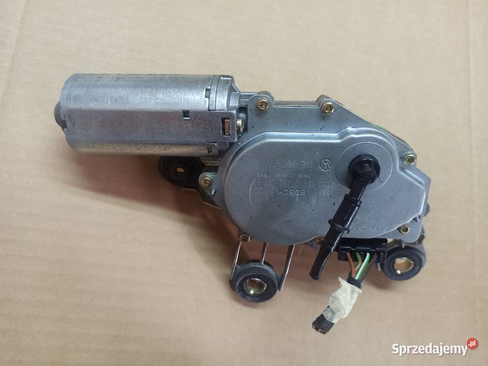 VW Golf 4 IV silniczek tylnej wycieraczki tył Wyposażenie elektryczne Bolesławiec