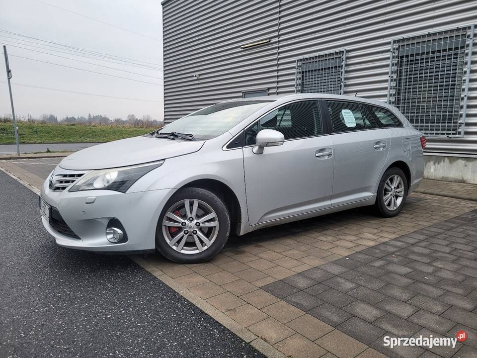 Toyota Avensis T27 20 diesel 2012 r salon Polska Chełm
