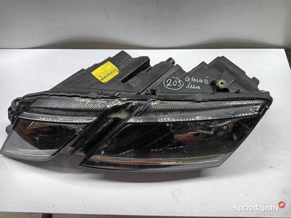 LAMPA PRZÓD PRZEDNIA LEWA SKODA OCTAVIA III