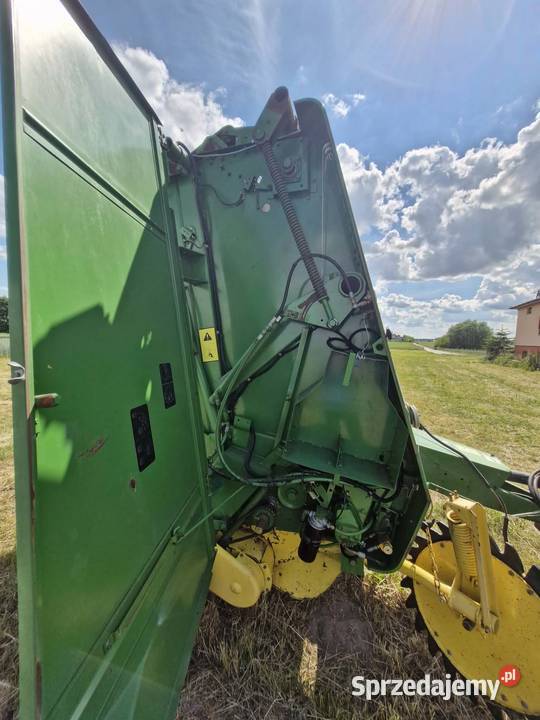 Prasa john deere 550 Mąkolice