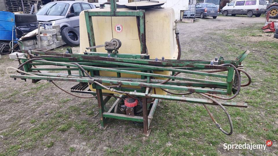 Opryskiwacz bury 612 zbiornik 600 lance 12m Trzebnica
