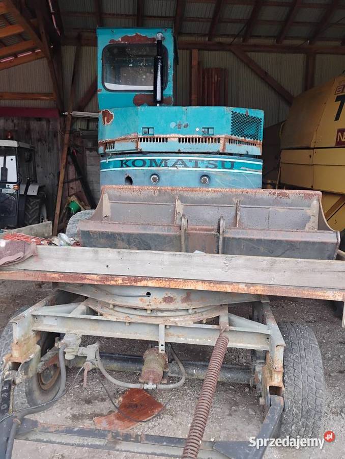 Koparka Komatsu Rok produkcji 1990 Koparki Pękowiec