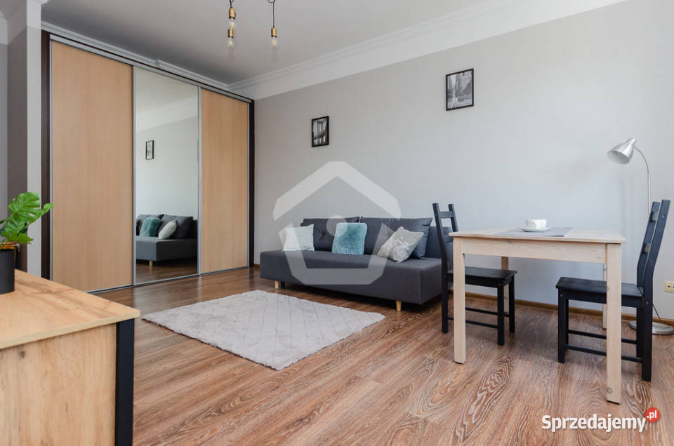 Dąbrowskiego kawalerka do wynajęcia Rok budowy 1960