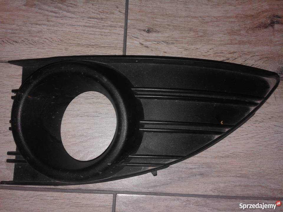 Renault Fluence Atrapa w zderzaku na halogen Lusowo