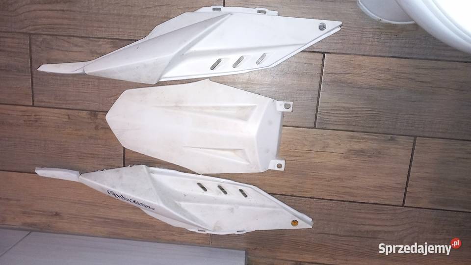 Spszedm plastiki do Aprilli 50cm3 Nowa Karczma
