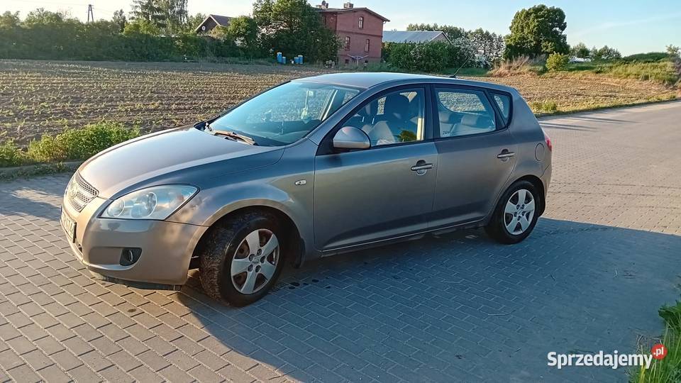 KIA CEED 14 benzyna gas 2008R nieuszkodzony Stary Toruń sprzedam