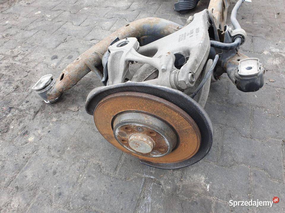 BELKA SANKI TYŁ AUDI A6 C7