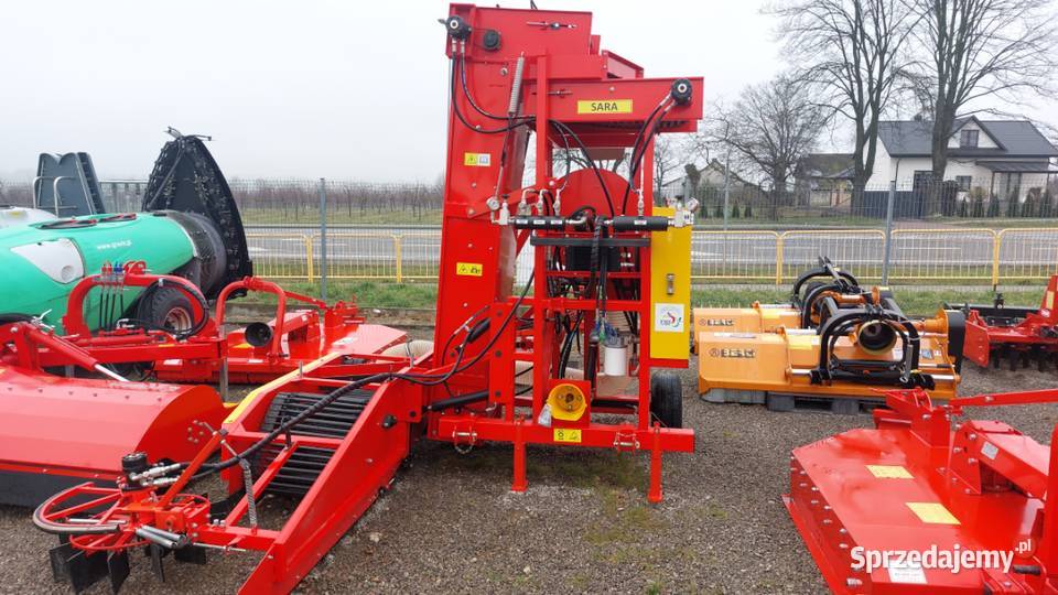 Kombajn do mechanicznego zbioru jabek Sara FMS świętokrzyskie Lipnik sprzedam