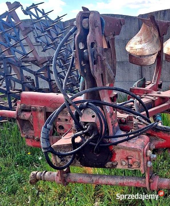 Pług Kverneland 4skibowy obracalny resorowy nieuszkodzony Oława
