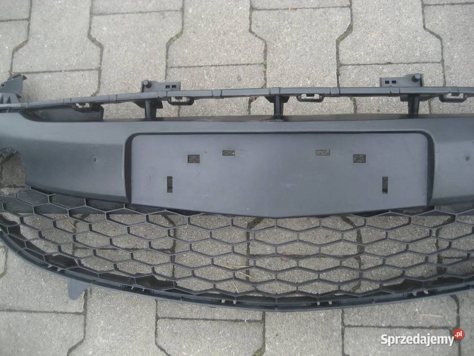 mazda 2 ii lift 1014r kratka zderzaka środkowa Atrapy Rakoniewice
