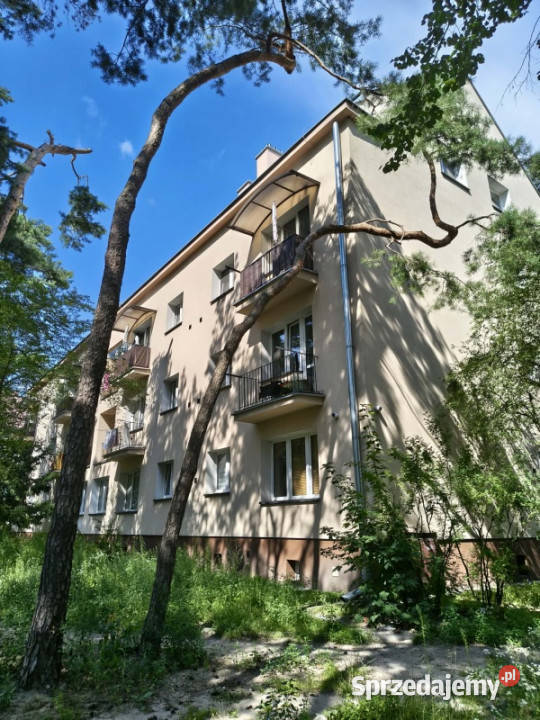 2pokojowe mieszkanie z balkonem i dużą piwnicą Otwock sprzedam