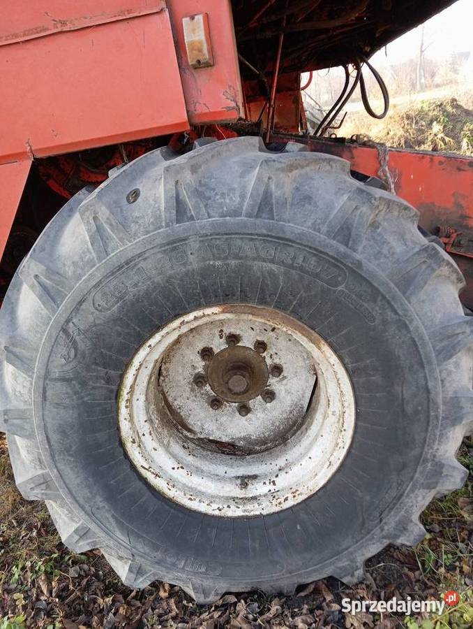 Sprzedam kombajn bizon super z0566 Szczekociny sprzedam