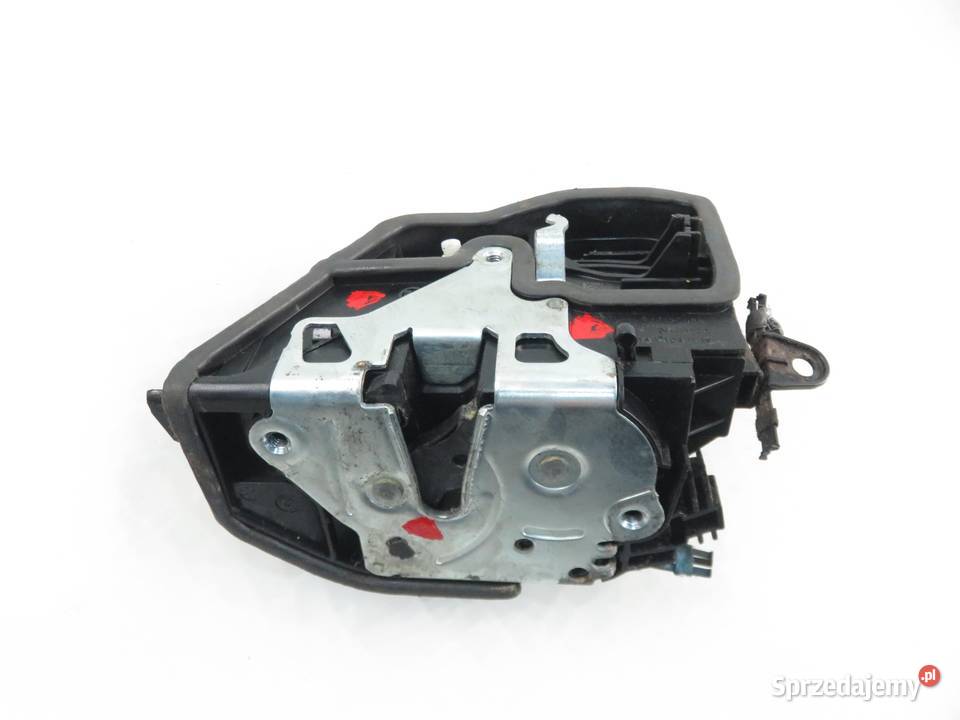 ZAMEK LEWY TYLNY BMW X3 F25 7318413