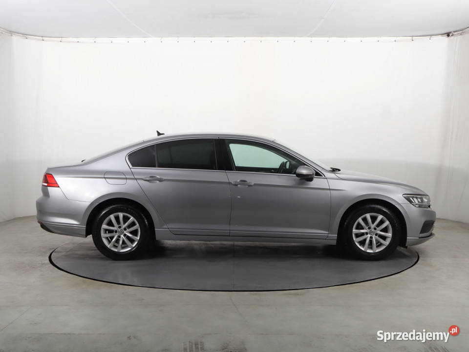 VW Passat 15 TSI łopatki zmiany biegów Motoryzacja Katowice