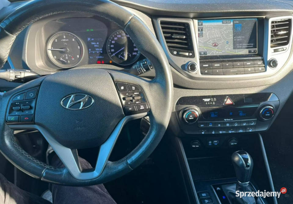 Hyundai Tucson 17 CRDi 140 Automat Podgrz fotele