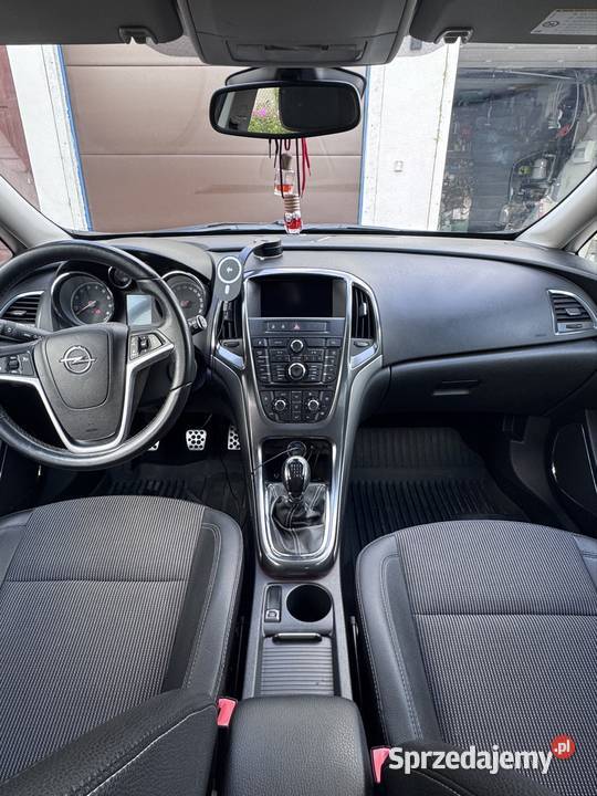 Opel astra j 14 turbo LPG skórzana tapicerka Międzyrzec Podlaski