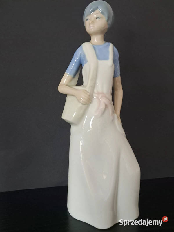 Figurka porcelanowa Casades Antyki, Sztuka, Kolekcje