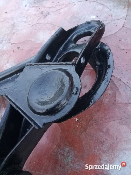 Polonez wachacz przedni osobowe Stalowa Wola