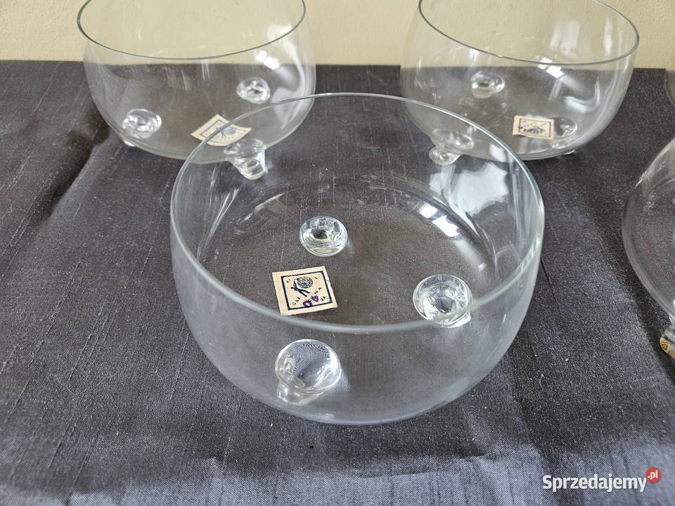 Szklane miseczki na nóżkach z okresu PRLu Warszawa