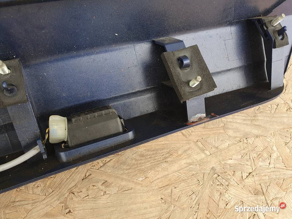 FORD FIESTA MK7 BLENDA KLAPY BAGAŻNIKA Międzychód