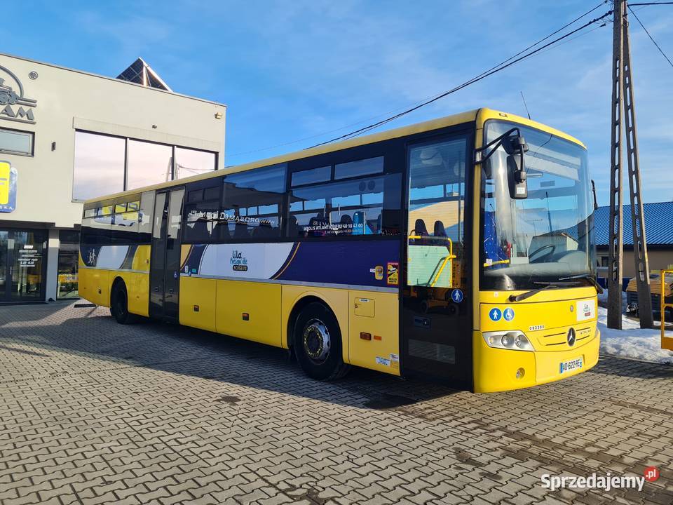Autobus podmiejski MercedesBenz Intouro wspomaganie kierownicy Autobusy i minibusy Dąbrowa Tarnowska