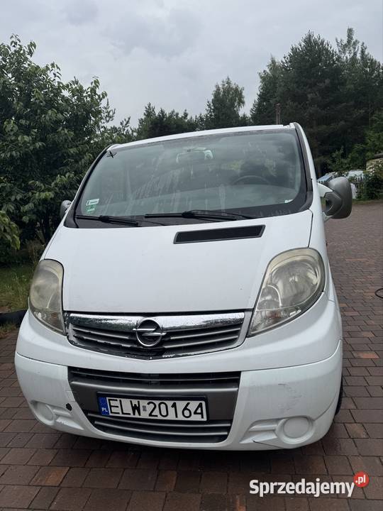 VIVARO A 2008r 20 benzyna z gazem Pabianice