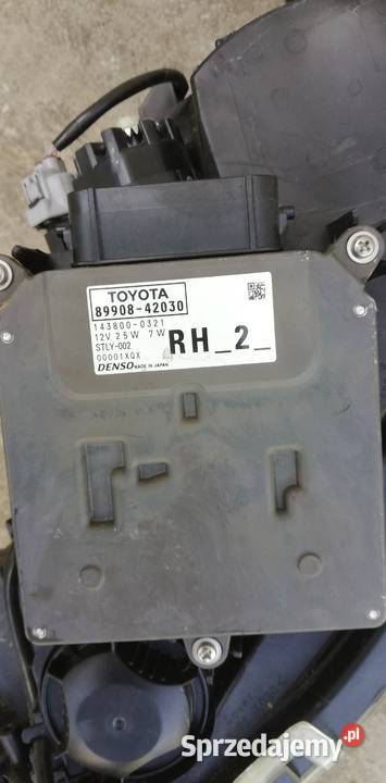 TOYOTA RAV4 V Reflektor Lampa Prawy 1922 FULL Poświętne