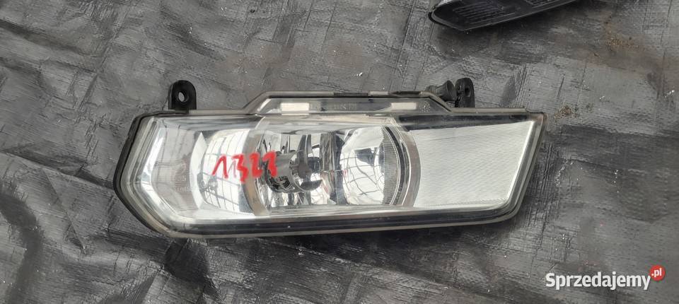 SKODA YETI 5L LIFT HALOGEN PRAWY PRZÓD 1323 śląskie Ruda Śląska sprzedam