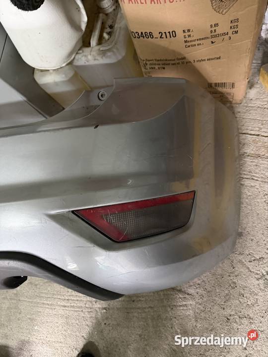 Zderzak tylny Ford Focus ST lift Zarzecze sprzedam
