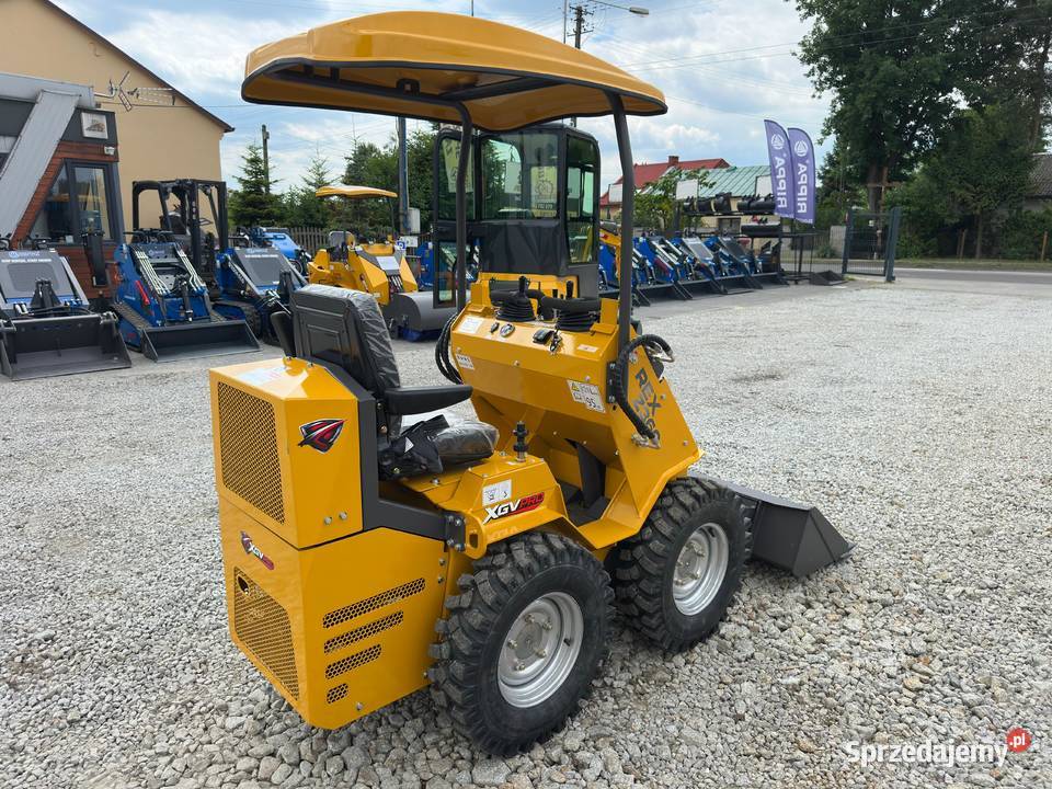 Nowa Miniładowarka XGV REX Z360 z 2026r Waga 827 Złoczew