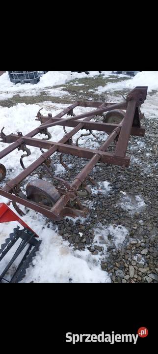 Komplet maszyn rolniczych nieuszkodzony