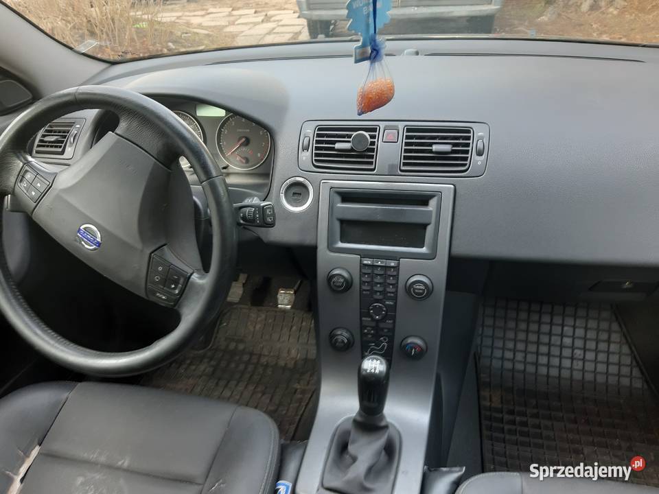 Czarne Volvo v50 2006 18 Gaz LPG doinwestowany 125KM kujawsko-pomorskie Ciechocinek